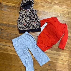 Carters 18 month 3 piece set fleece